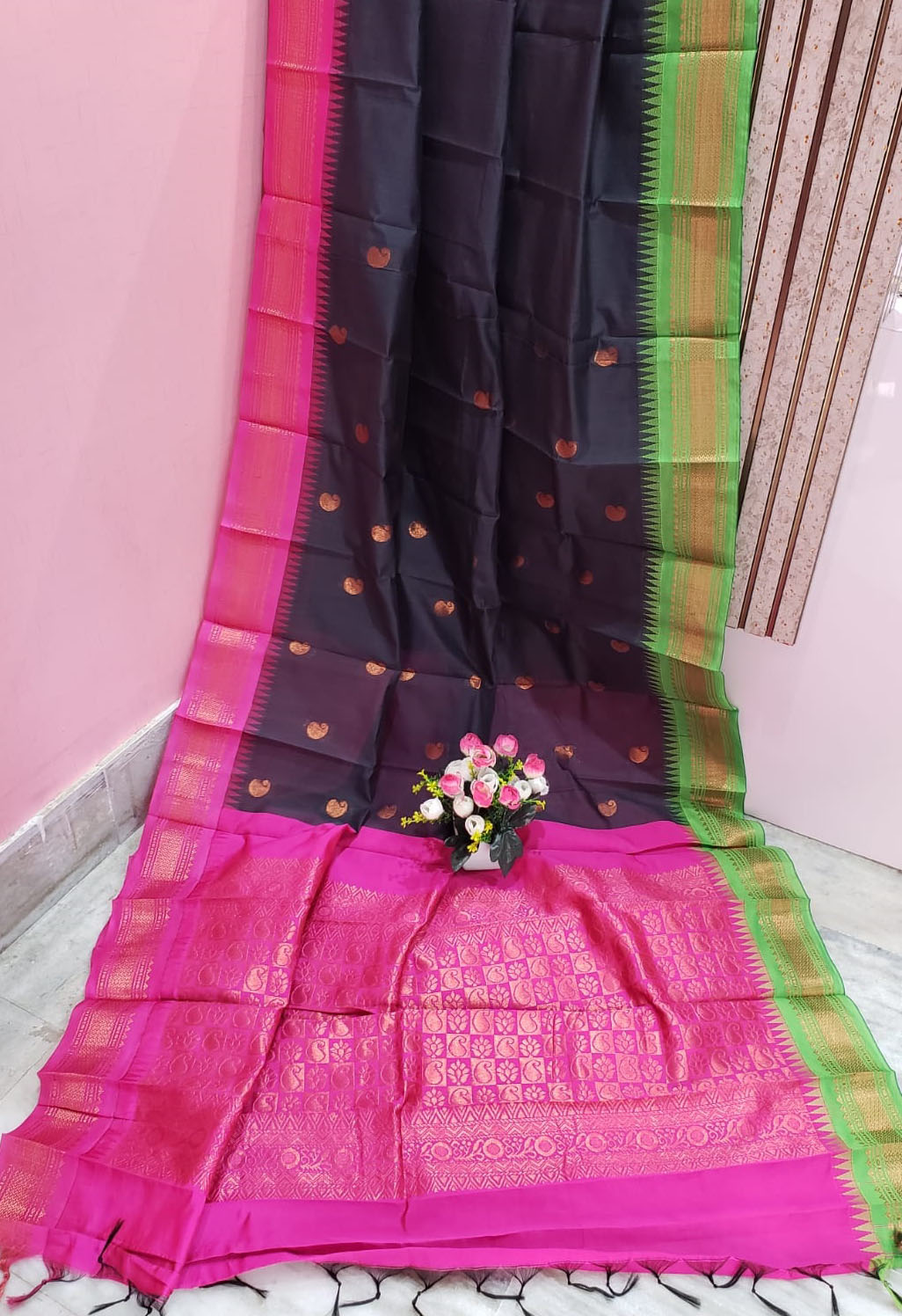 Black Color Cotton Gadwal Saree